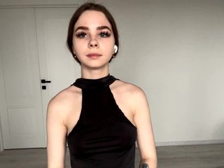 Еротски видео разговор Lil-RO-XO