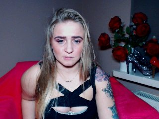 Емитувани слики од екранот LILIILOVE