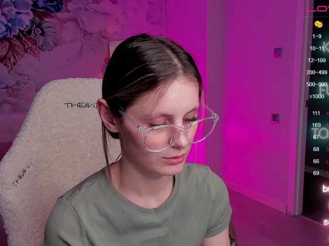 Емитувани слики од екранот LilKatana