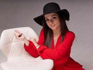 Еротски видео разговор LinaSummer