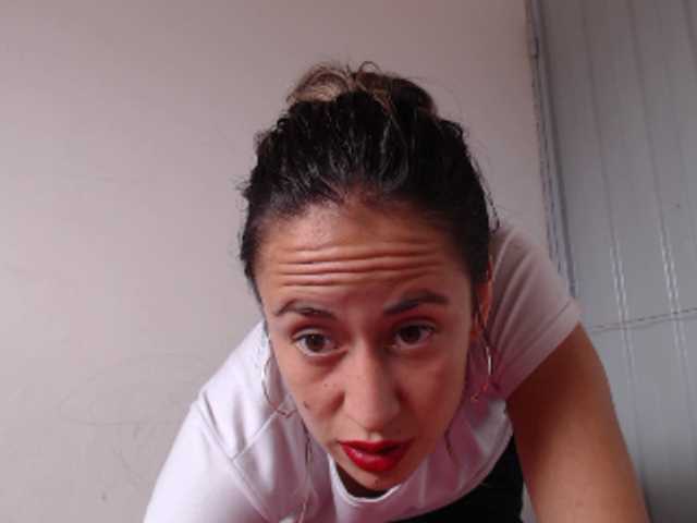 Емитувани слики од екранот lindayec