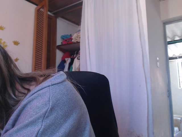 Емитувани слики од екранот lindayec