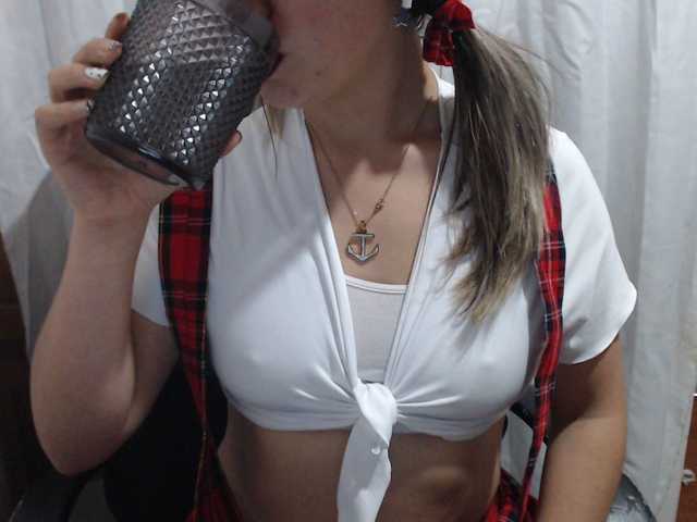 Емитувани слики од екранот lindayec