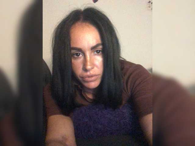 Емитувани слики од екранот lisamilash