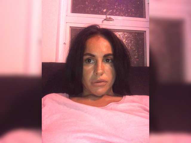 Емитувани слики од екранот lisamilash