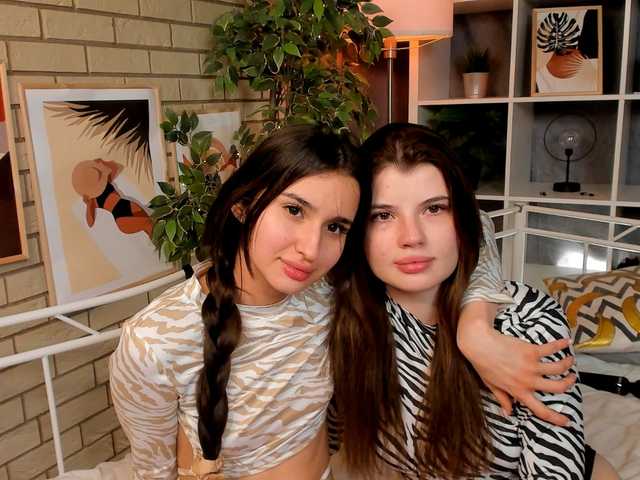 Фотографии LisaTiffany ❤️Welcome guys! We are Bella and Elisa❤️Nacked only in private❤️