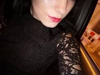 Еротски видео разговор Lisatight