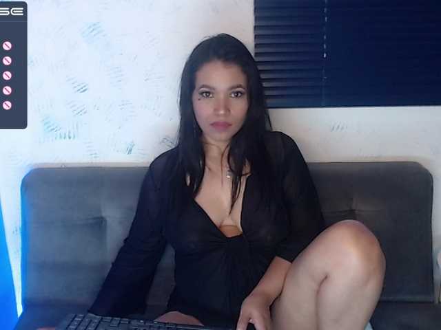 Фотографии LissaHilman I feel naughty!!!♥ -Goal: Ride my Dildos #bigboobs #latina #anal #deepthroat