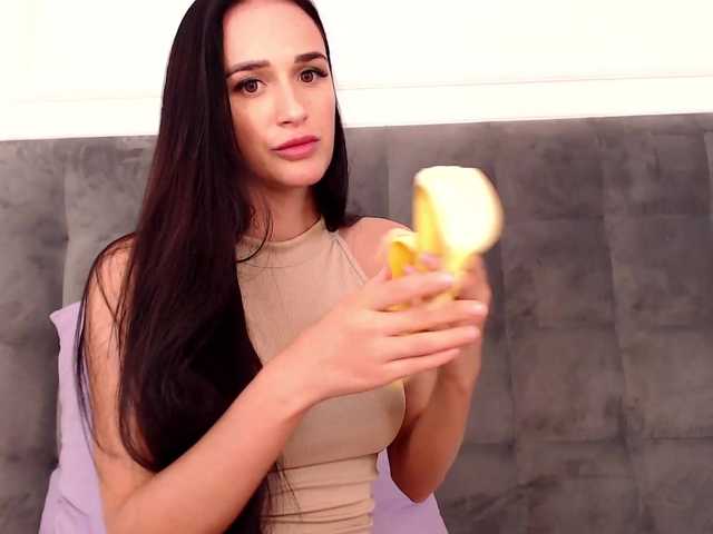 Емитувани слики од екранот LittleDesire