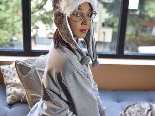 Еротски видео разговор littlenewbie