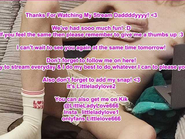 Емитувани слики од екранот LittleLove666