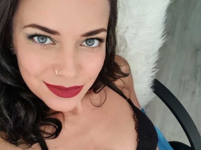 Фотографија на профилот llarafoxx