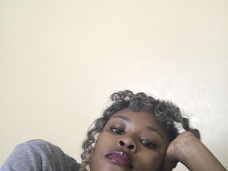 Еротски видео разговор LolaMyst