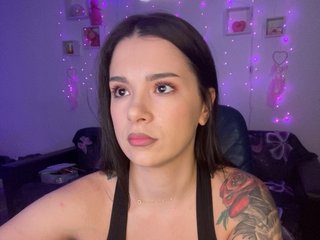 Еротски видео разговор LoraLaraX