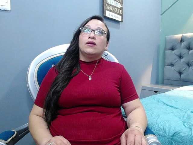 Емитувани слики од екранот Lorennss