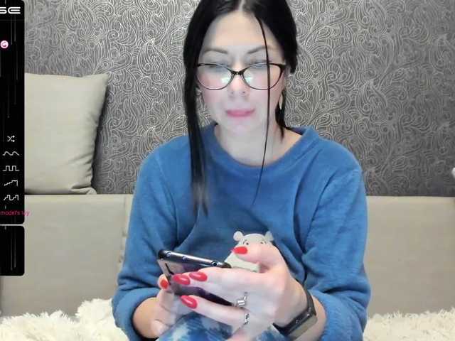 Емитувани слики од екранот lovesvetiks