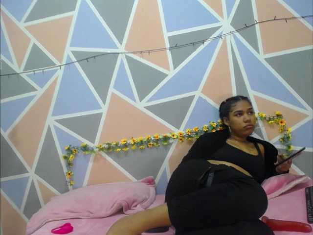 Фотографии lucianas-19 show dildo SHOW **** SHOW ****