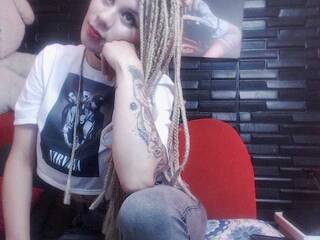 Еротски видео разговор lucier-evil