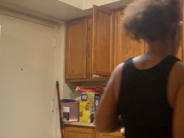 Емитувани слики од екранот Luicy