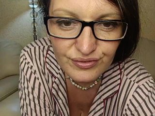 Еротски видео разговор LUKONTA