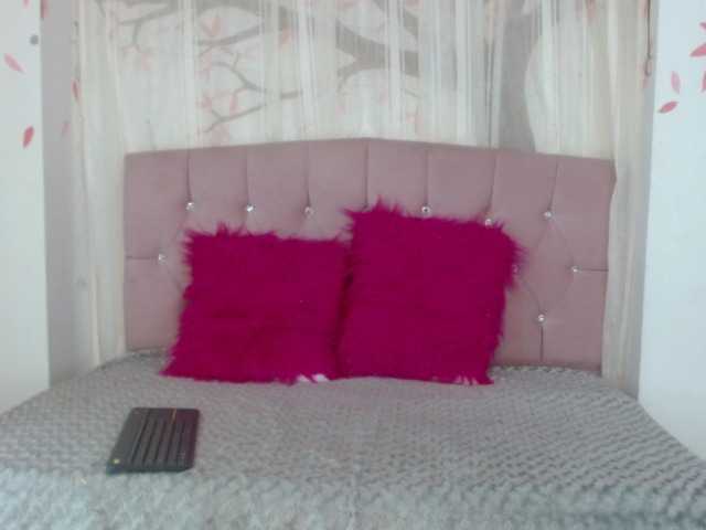 Емитувани слики од екранот LuluLovee