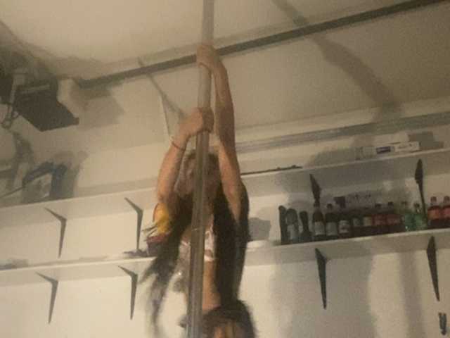 Емитувани слики од екранот LunaKittyKat3