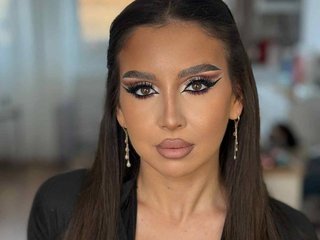 Еротски видео разговор LunaMuze