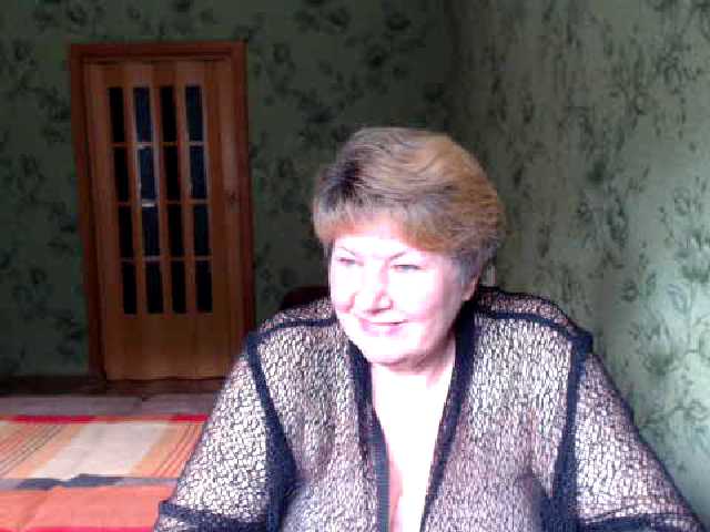 Емитувани слики од екранот PRETTYLUSI