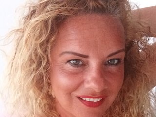 Еротски видео разговор Lussyanna