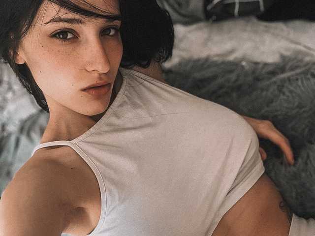 Фотографија на профилот LuxBrunette