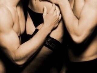 Еротски видео разговор LuxuryDoll18