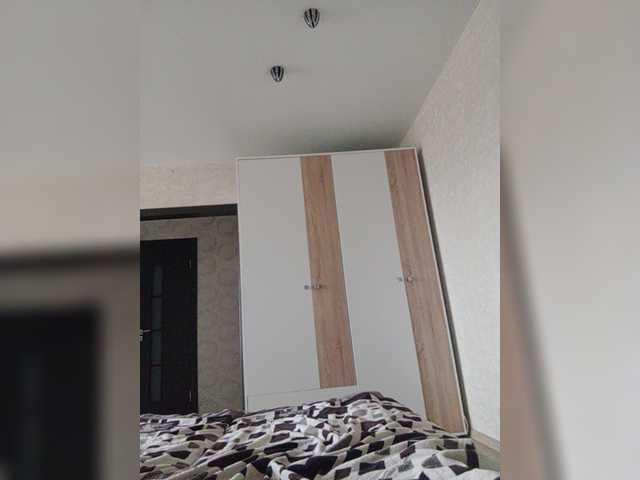 Емитувани слики од екранот LuxViola