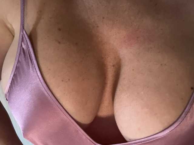 Фотографија на профилот Luxxxbabe2221