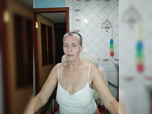 Емитувани слики од екранот lukerya