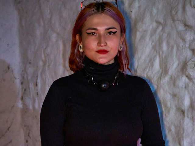 Фотографија на профилот madame-ibby