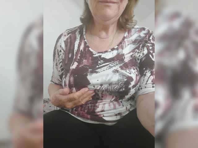 Емитувани слики од екранот MadamSG