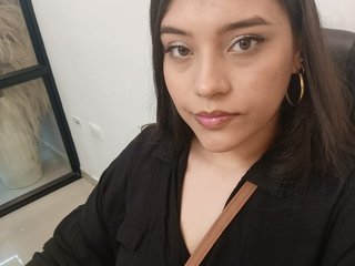 Еротски видео разговор MaddieEvans