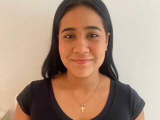 Еротски видео разговор MaddiMartinez