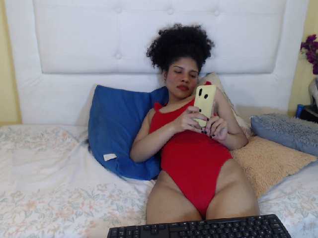 Фотографии madelene8 complete the goal and show great cum