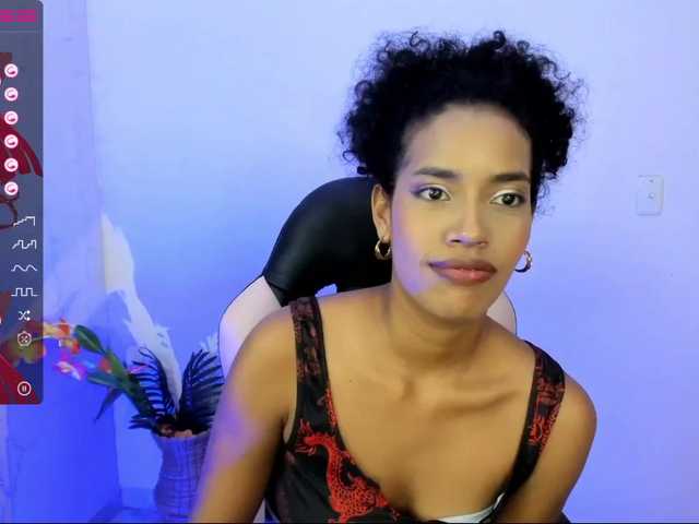 Емитувани слики од екранот maecia-brown