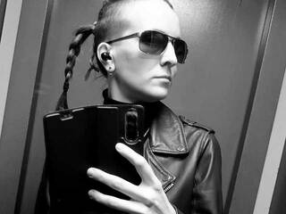 Еротски видео разговор Magretta_Dering