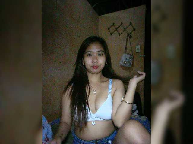 Емитувани слики од екранот Makisato