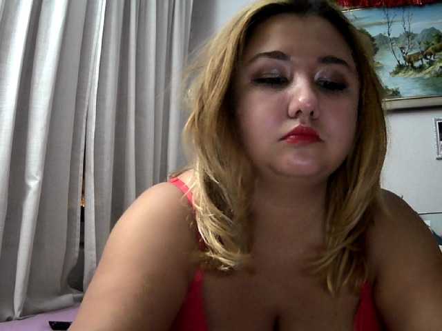 Емитувани слики од екранот MalfaKelly