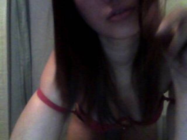 Емитувани слики од екранот malinka777