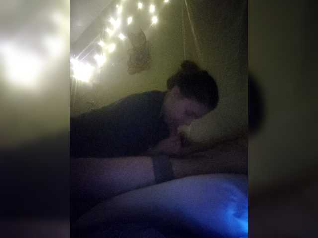 Емитувани слики од екранот Mangopols