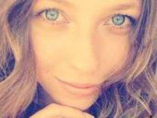 Еротски видео разговор mannelia