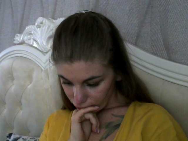 Емитувани слики од екранот manuella