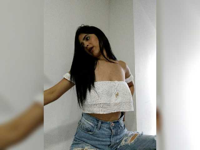 Емитувани слики од екранот marcellah