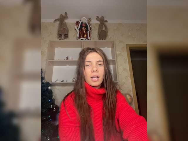 Емитувани слики од екранот __MARGO__