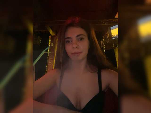 Емитувани слики од екранот __MARGO__